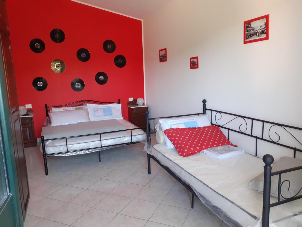 B&B Marzo '51 Villasimius Luaran gambar