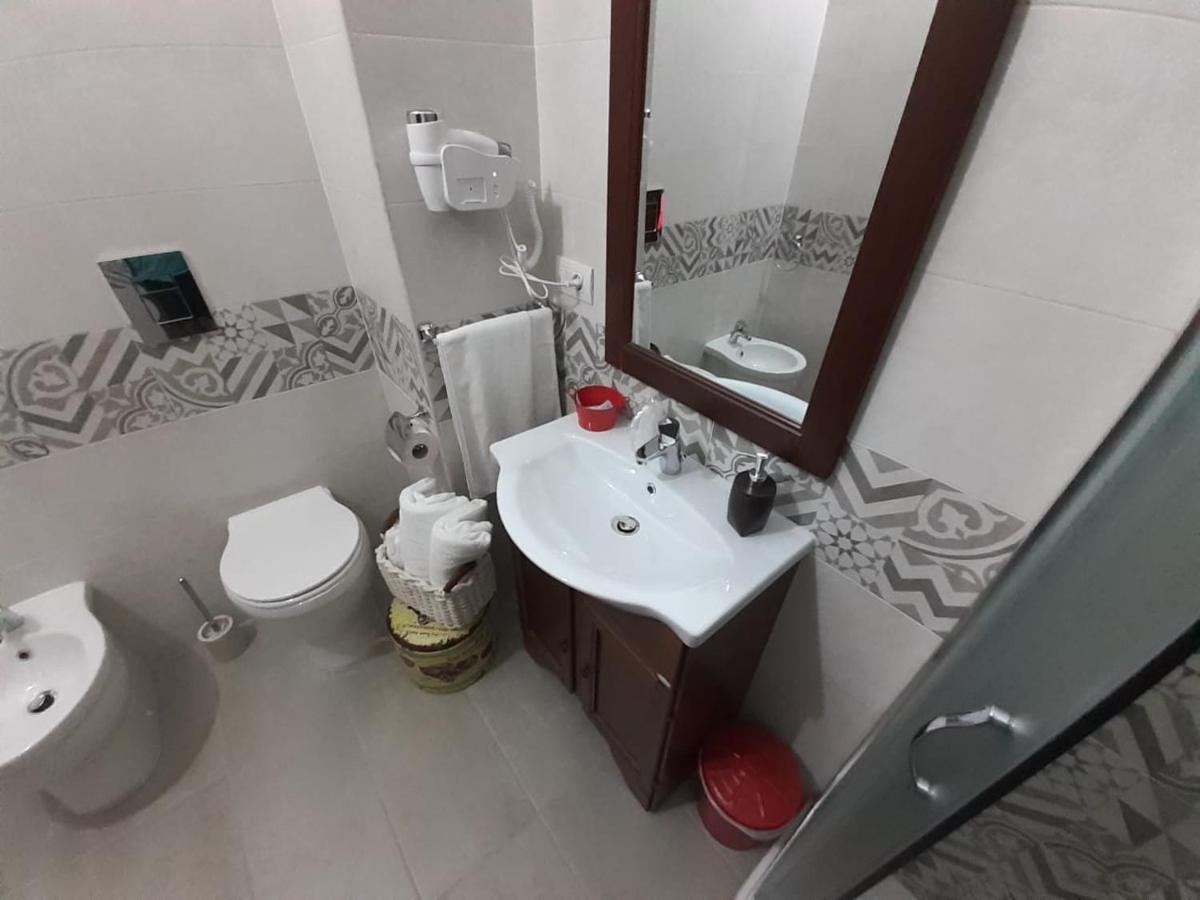 B&B Marzo '51 Villasimius Luaran gambar